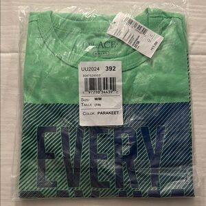 Place Parakeet Green Graphic Tee